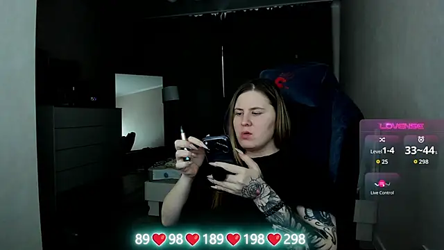 Olivia_Munk élő XXX-chatje