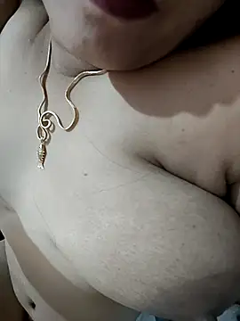 Chat XXX ao vivo de Babybird