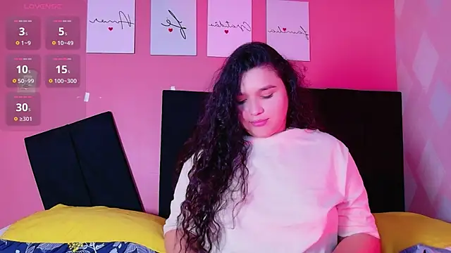 chubbykinkyygirl 现场XXX聊天