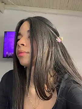 Milleradhara24's Live XXX Chat