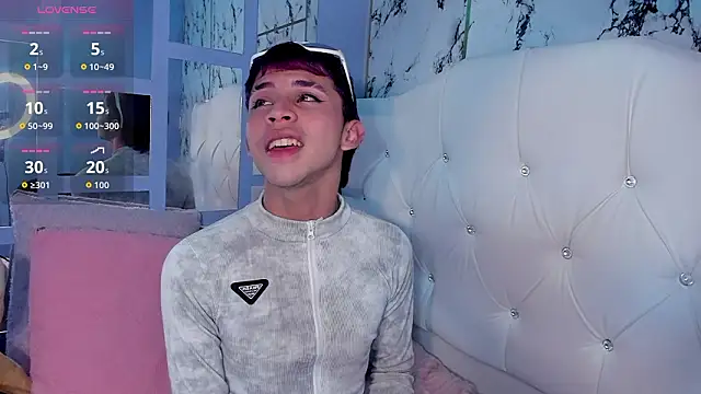 Prince_Apolo élő XXX-chatje