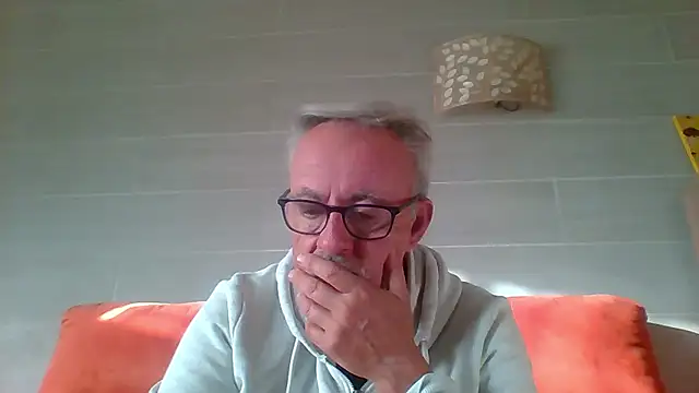 tuggy59 即時 XXX 聊天