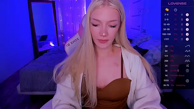 AnyaTaylor_ live XXX chat