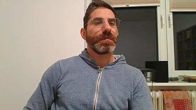 alcatraz009 即時 XXX 聊天