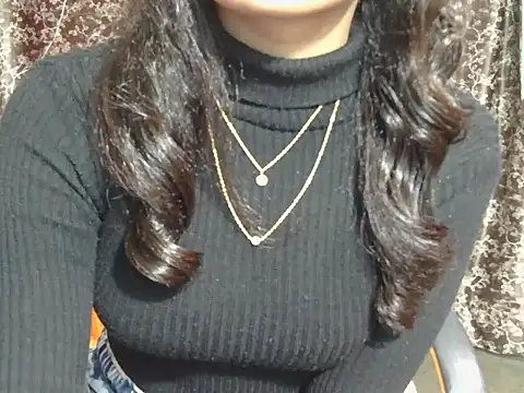 Онлайн чат XXX Adorable_Ayesha