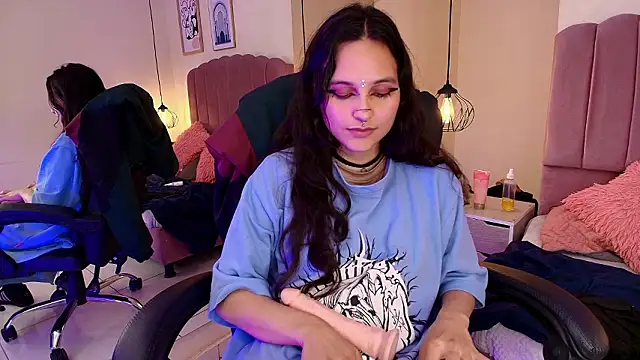 Chat XXX ao vivo de Hanabie_