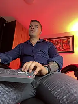 ALPHA_DOMINUS_'s Live XXX Chat