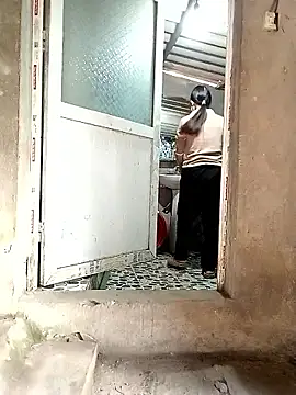 ngan-cute élő XXX-chatje