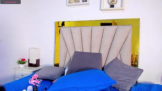 vahiolet_fuentesのライブXXXチャット