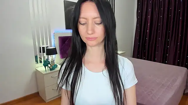 Онлайн чат XXX NikaHoney