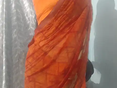 cute-priy's Webcam Show