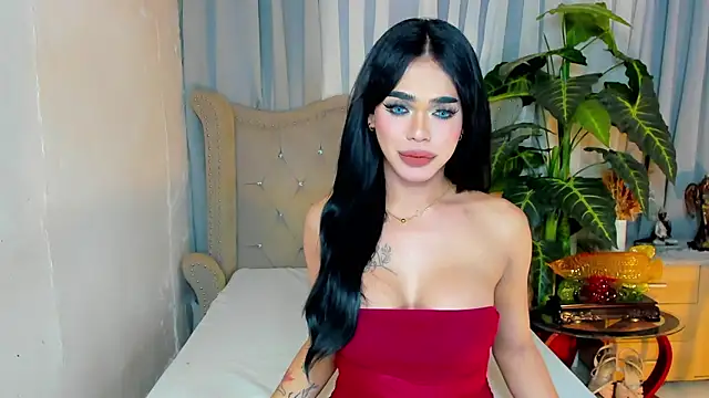 MochaliciousTransOnTop élő XXX-chatje