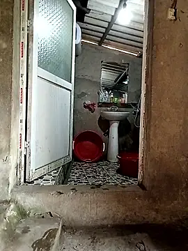 ngan-cute élő XXX-chatje