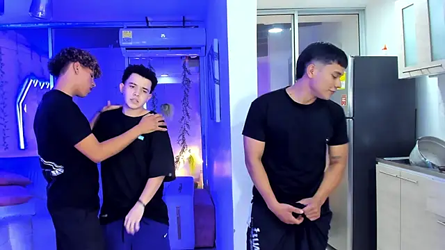 Houseofwarrios: απευθείας συνομιλία ΧΧΧ