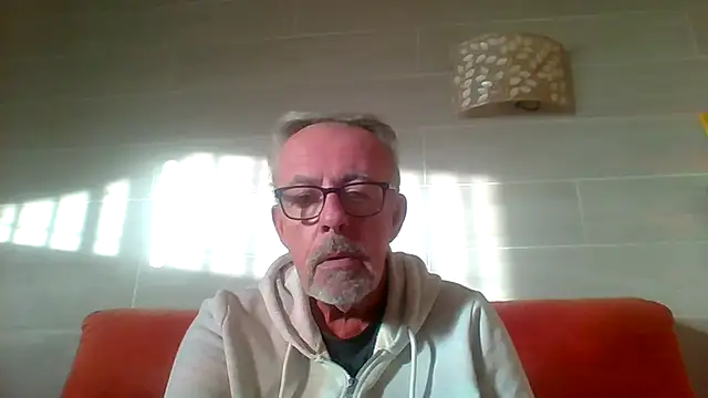 tuggy59's Live XXX Chat