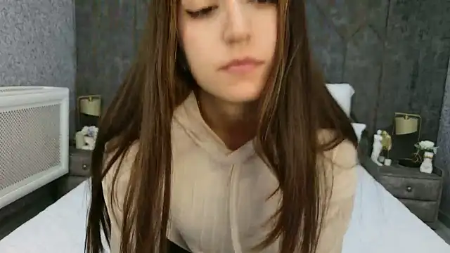 Онлайн чат XXX Gloria_Bendall