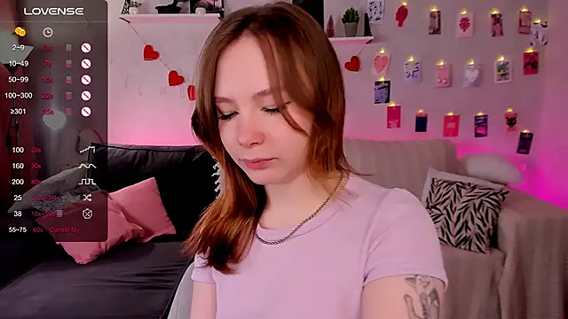 LanaBlu_'s Live XXX Chat