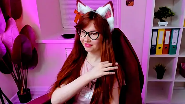 CarolGiggly Adlı Modelin Canlı XXX Sohbeti