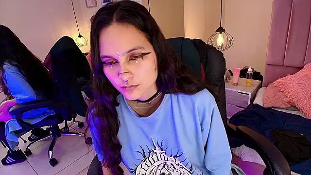 Hanabie_ Adlı Modelin Canlı XXX Sohbeti