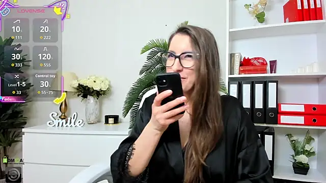 amayawest: απευθείας συνομιλία ΧΧΧ