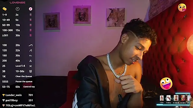 Chat XXX ao vivo de CoffeNaughty_nom