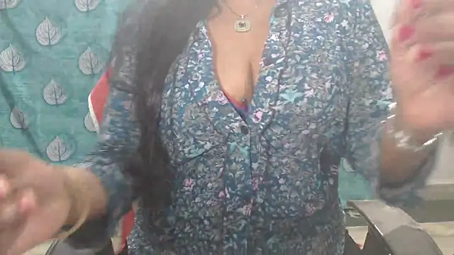 Sophia_your's Live XXX Chat