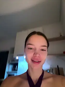 wow_Mia  লাইভ XXX চ্যাট