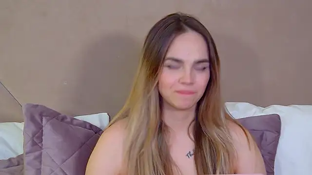 AnitaVenture's Live XXX Chat