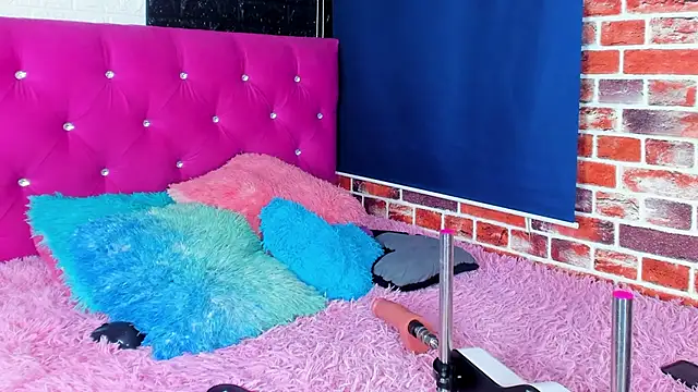 Nyra_Rose 现场XXX聊天