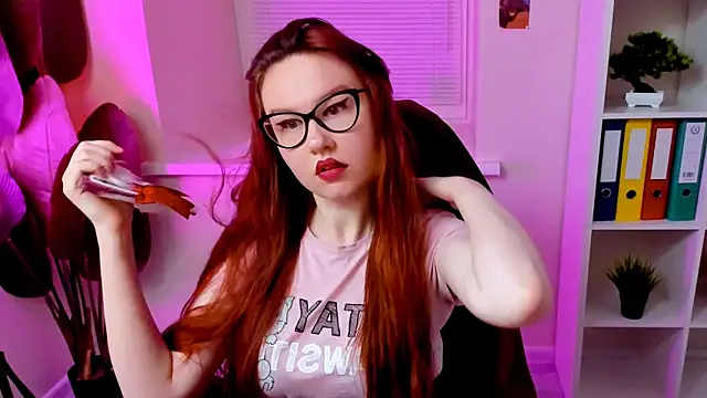 Živý XXX chat CarolGiggly