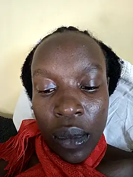 Juicylittle_slute: απευθείας συνομιλία ΧΧΧ