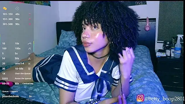 bettyboo2801 élő XXX-chatje