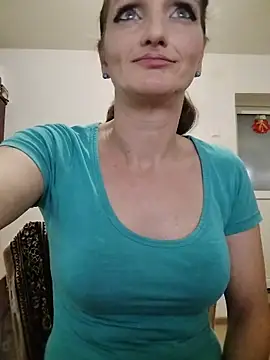 CrazyMaya39's Webcam Show