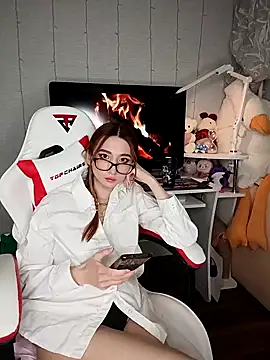 Moon_Flora: онлайн-секс-чат