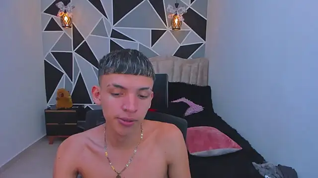 Juan_Nd_Steven 现场XXX聊天