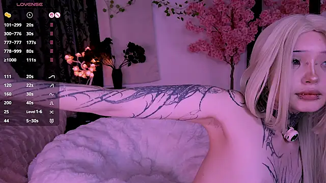 Chat +18 de Lein_Bone ao vivo