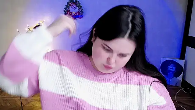 Emily_Mo: απευθείας συνομιλία ΧΧΧ