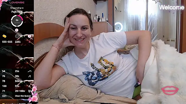 Živý XXX chat Yevgeshka-Milashka