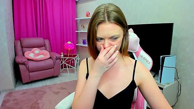 แชท XXX สดของ Strawberrye