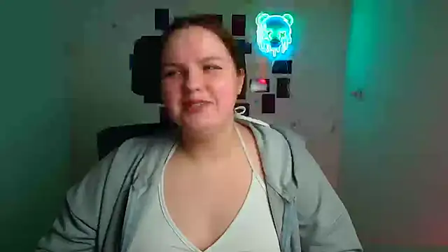 Chatroom XXX en direct de Kitty_Mia_Kitty