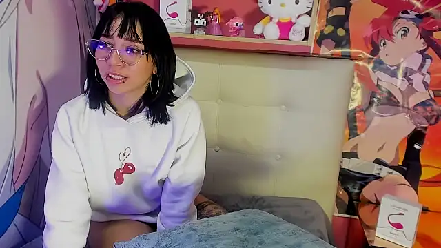 NaniiSisy: απευθείας συνομιλία ΧΧΧ