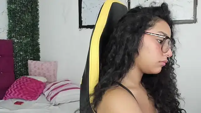 Chat XXX Live emily_stars1