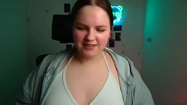 Kitty_Mia_Kitty Chat XXX live