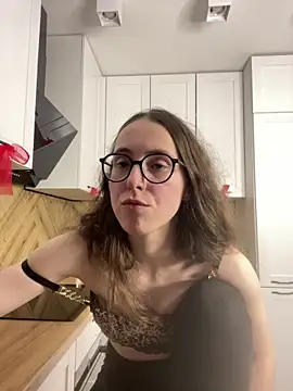 MartiniiSelenna's Live XXX Chat