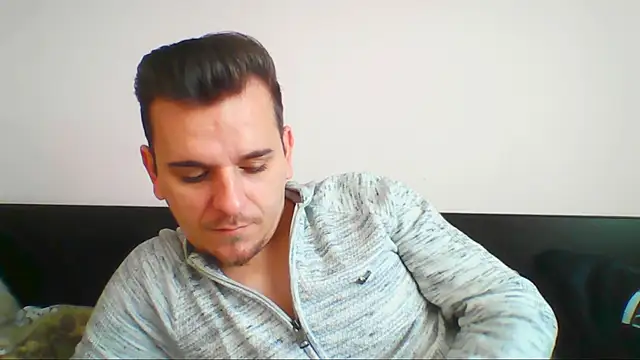 Huge_cock22cm's Webcam Show