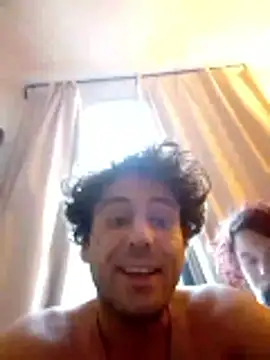 TonedKnockout's Live XXX Chat