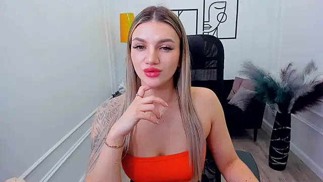 SelenaeMoore's Live XXX Chat