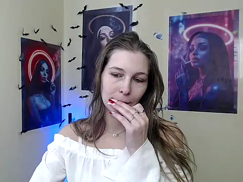 StrangerGi – Live XXX-chat