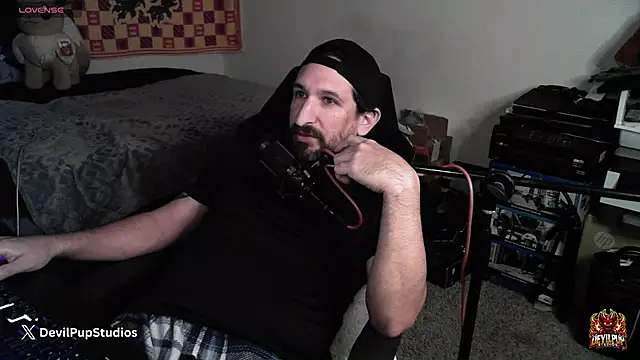 DevilPup75_'s Live XXX Chat
