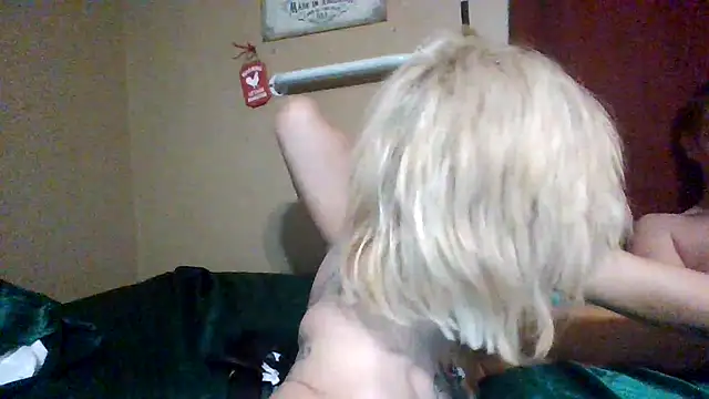 flavi1996のライブXXXチャット